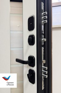 Входная дверь 10 см 2МДФ Орех пекан Эмалит белый зеркало 