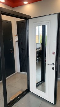 Входная дверь Страж 2К Мирраж 